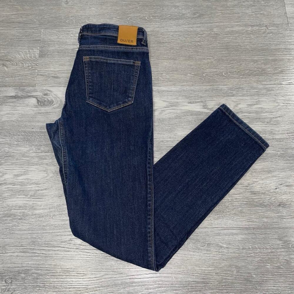 DU/ER Performance Denim Girlfriend Jean Women’s 28x32 Mid Rise Relaxed Slouchy